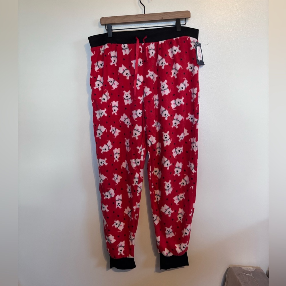 NWT Pillow Talk fleece long PJ bottoms size XL